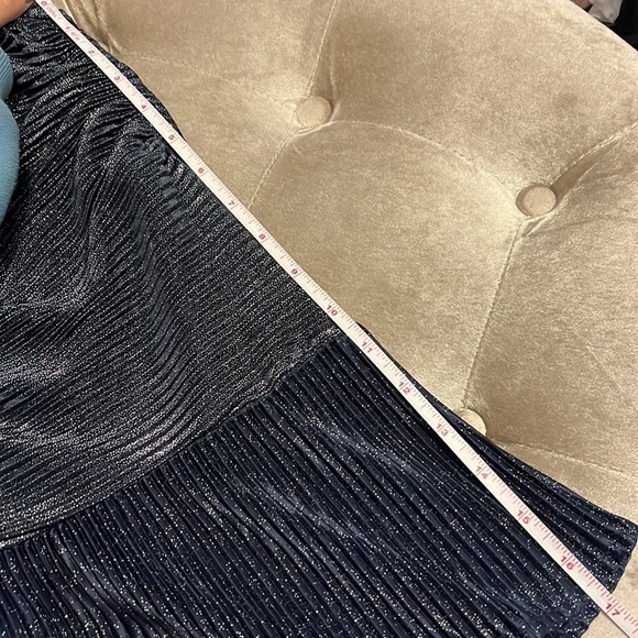 A love story brand navy blue and silver metallic ruched front peplum cami tank - Picture 11 of 14